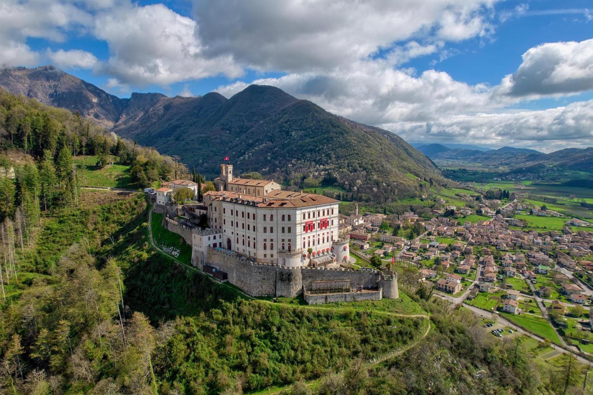 Hotel Castelbrando Cison di Valmarino Esterno foto