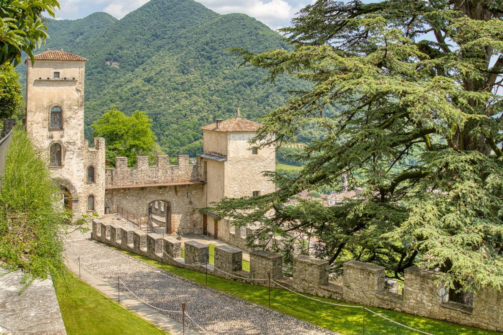 Hotel Castelbrando Cison di Valmarino Esterno foto